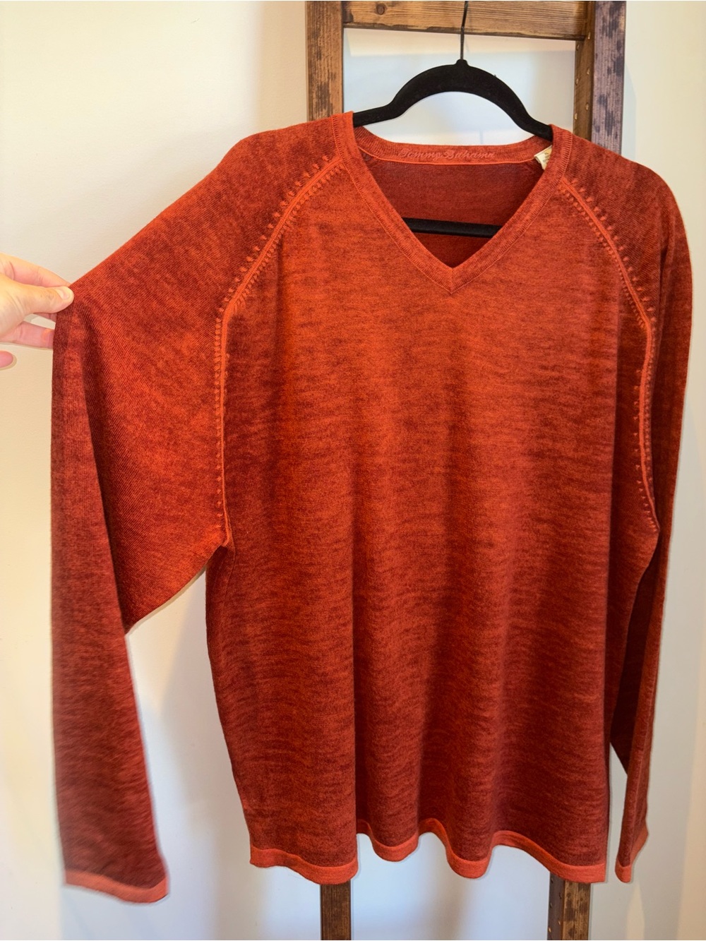 Tommy Bahama Men's 100% Merino Wool Pullover V-Neck Sweater Burnt Orange Size XL